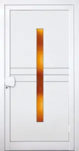 Moderne Alu-Haustür mit vertikalem Glasstreifen in Weiß von NORTA. Stilvoller Eingangsbereich mit hoher Sicherheit und Dämmung.