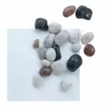 Strukturiertes Ornamentglas Chinchilla von NORTA. Ideal für Sichtschutz bei Fenstern und Haustüren, lichtdurchlässig und dekorativ.