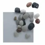 Strukturiertes Ornamentglas Reflex Grafit Dunkel von NORTA. Ideal für Sichtschutz bei Fenstern und Haustüren, lichtdurchlässig und dekorativ.