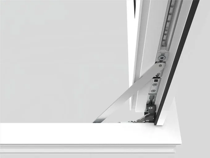 Fensterzubehör: Starker Öffnungsbegrenzer von NORTA. Verhindert ungewolltes Öffnen und sorgt für Sicherheit und Stabilität.