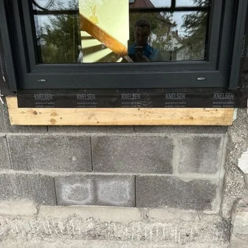 Fenstereinbau in Balingen von NORTA, detailgetreue Sanierung mit Abdichtungsarbeiten. Perfekte Lösung für Energieeffizienz.