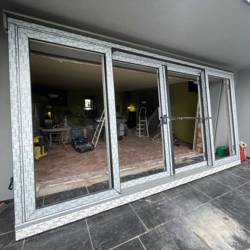 Schüco Hebe-Schiebe-Tür LivIng HS von NORTA. Stilvolles und funktionales Element für lichtdurchflutete Räume mit hoher Energieeffizienz.